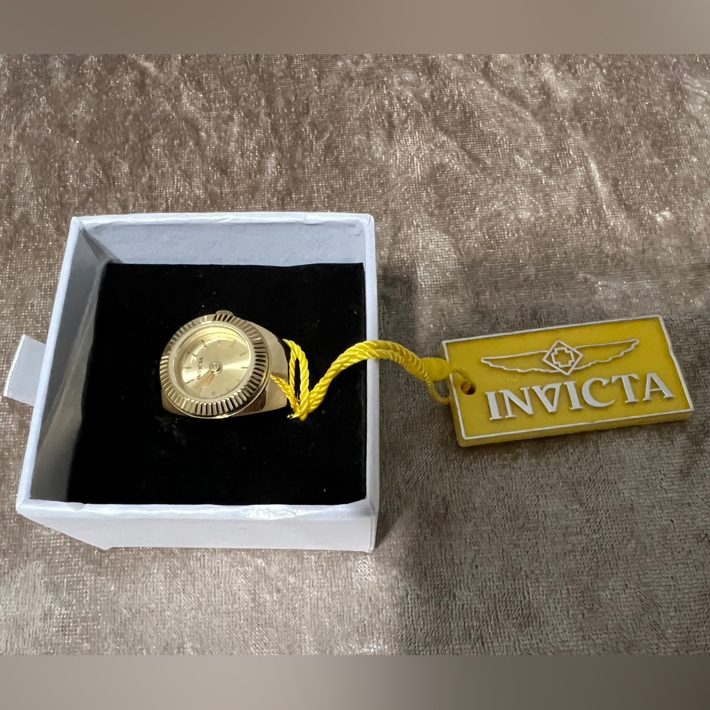 Invicta Gold Ring with Yellow Tag - Picture 4 of 7